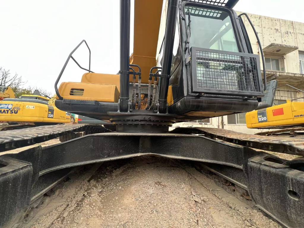 Pelle sur chenille Komatsu PC 70-8: photos 12