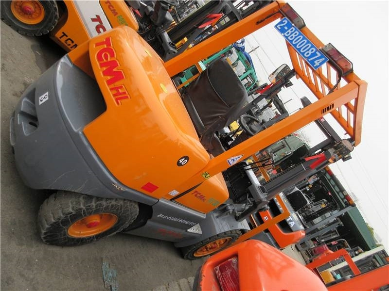 TCM FD 30 - Chariot élévateur diesel: photos 4 TCM FD 30 - Chariot élévateur diesel: photos 4