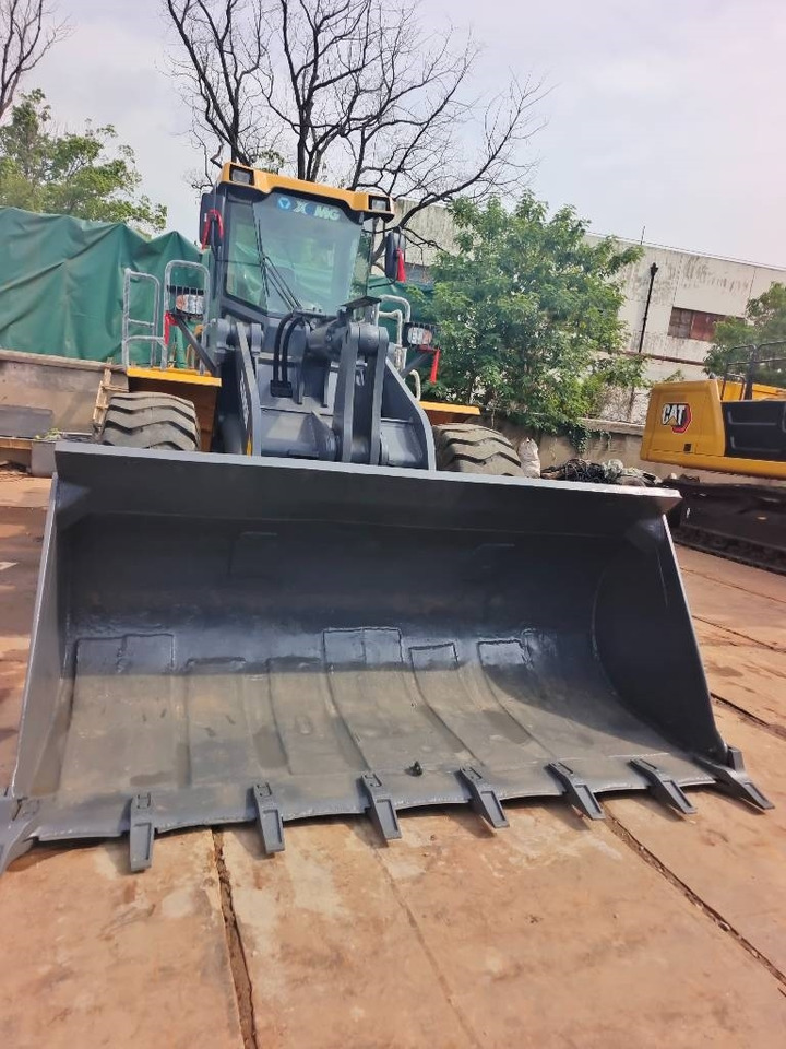 XCMG ZL 50 GN - Chargeuse sur pneus: photos 4 XCMG ZL 50 GN - Chargeuse sur pneus: photos 4