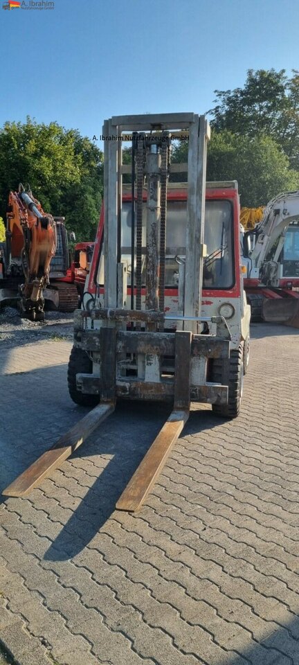 Chariot élévateur diesel Linde H 70, 7 t Stapler gut: photos 14