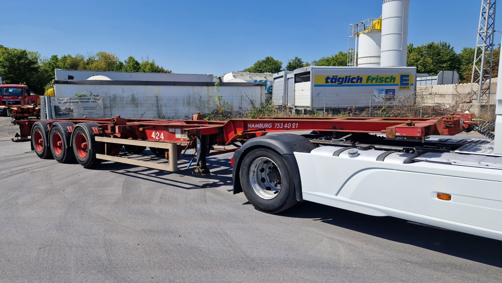 Semi-remorque porte-conteneur/ Caisse mobile MAFA  20.30.40. ft Containerchassis: photos 9