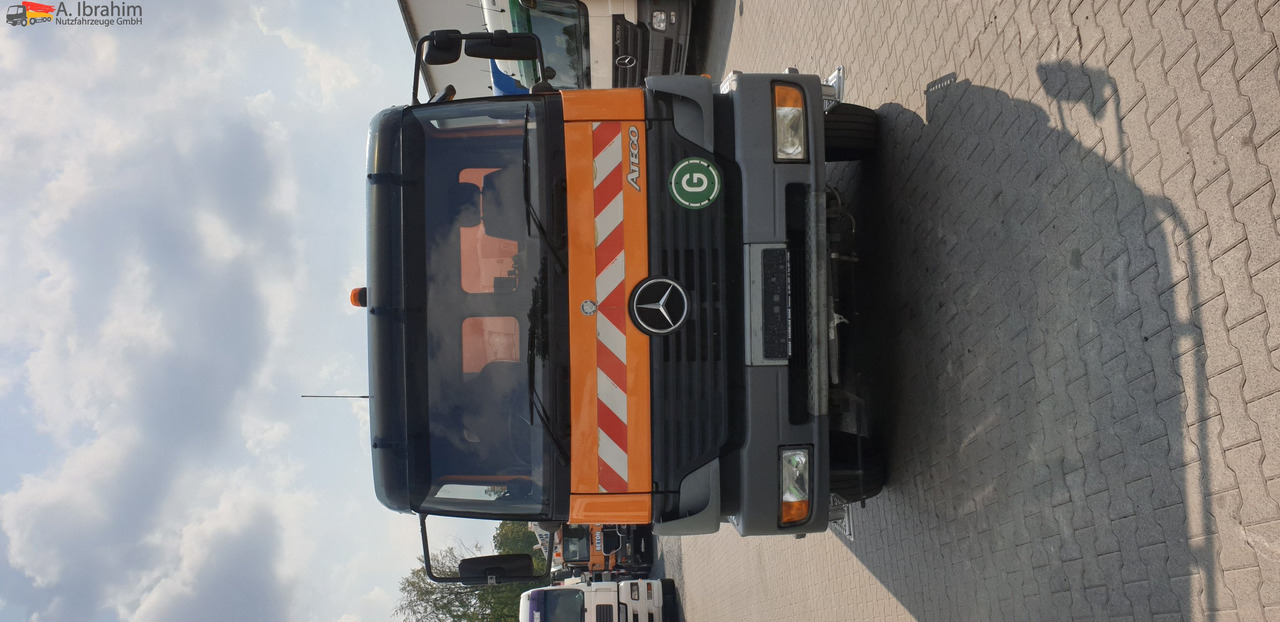 Mercedes-Benz 1823  DB 1823,Optifant 70, einsatzbereit, 1453 h Betriebsstunden - Balayeuse de voirie: photos 3 Mercedes-Benz 1823  DB 1823,Optifant 70, einsatzbereit, 1453 h Betriebsstunden - Balayeuse de voirie: photos 3