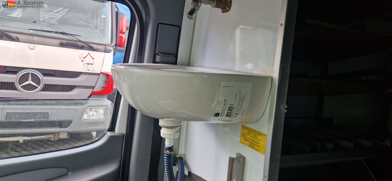 Utilitaire frigorifique Mercedes-Benz 413 CDI Tiefkühlfächer, autom. Verkaufsklappe  Basis ist ok: photos 6