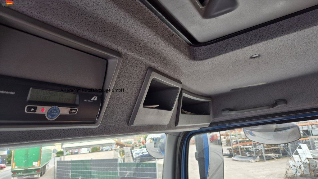 Mercedes-Benz 823 Jumbo LKW 7.30 m Länge x 3,10 m Innenhöhe, 56 cbm - Utilitaire rideaux coulissants (PLSC): photos 4 Mercedes-Benz 823 Jumbo LKW 7.30 m Länge x 3,10 m Innenhöhe, 56 cbm - Utilitaire rideaux coulissants (PLSC): photos 4