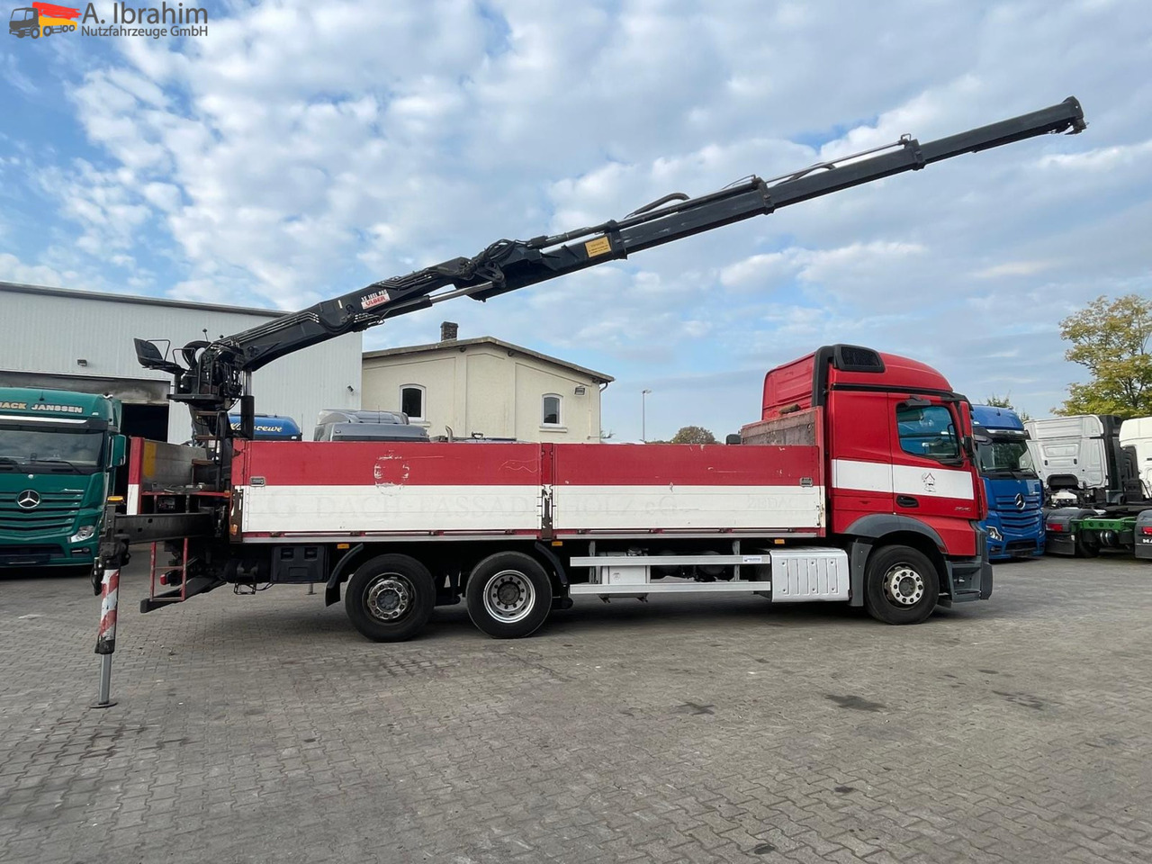 Camion plateau, Camion grue Mercedes-Benz Actros 2545 6x2 Pritsche Kran HIAB 166: photos 10