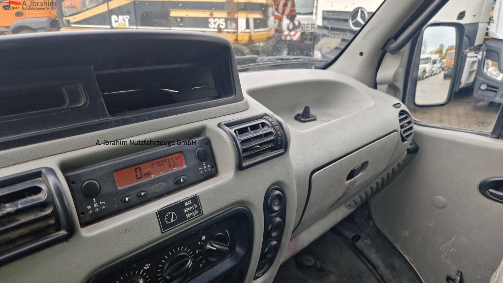 Renault 52AF, zwillingsbereift 2.8 nicht neu, aber läuft, - Fourgon utilitaire: photos 5 Renault 52AF, zwillingsbereift 2.8 nicht neu, aber läuft, - Fourgon utilitaire: photos 5