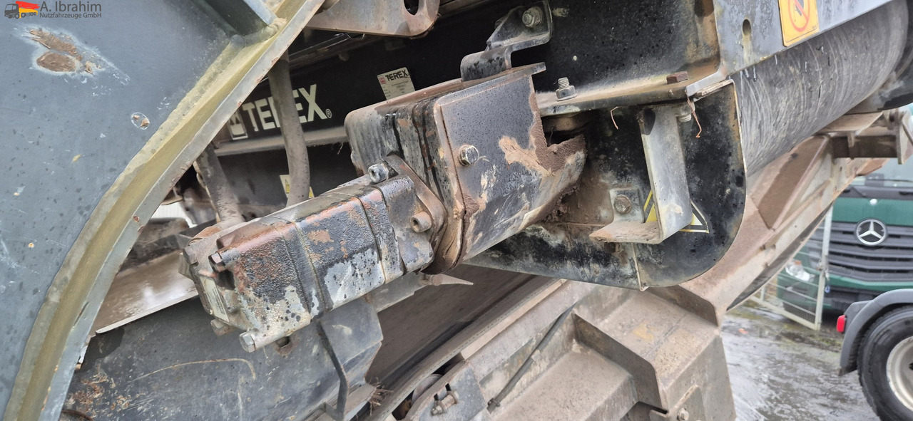 Concasseur à percussion Terex Cobra 230 mobile Brechanlager Prallbrecher: photos 6 Concasseur à percussion Terex Cobra 230 mobile Brechanlager Prallbrecher: photos 6