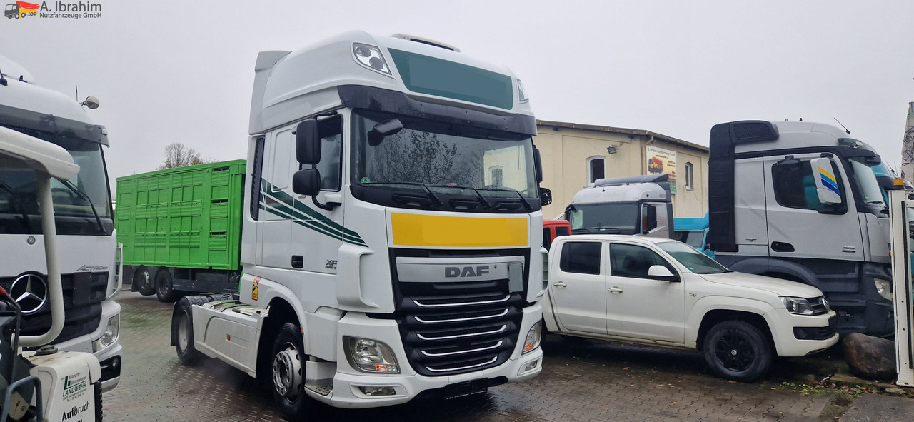 Daf XF460 FT Vollspoiler, Retarder Klima - Tracteur routier: photos 1 Daf XF460 FT Vollspoiler, Retarder Klima - Tracteur routier: photos 1
