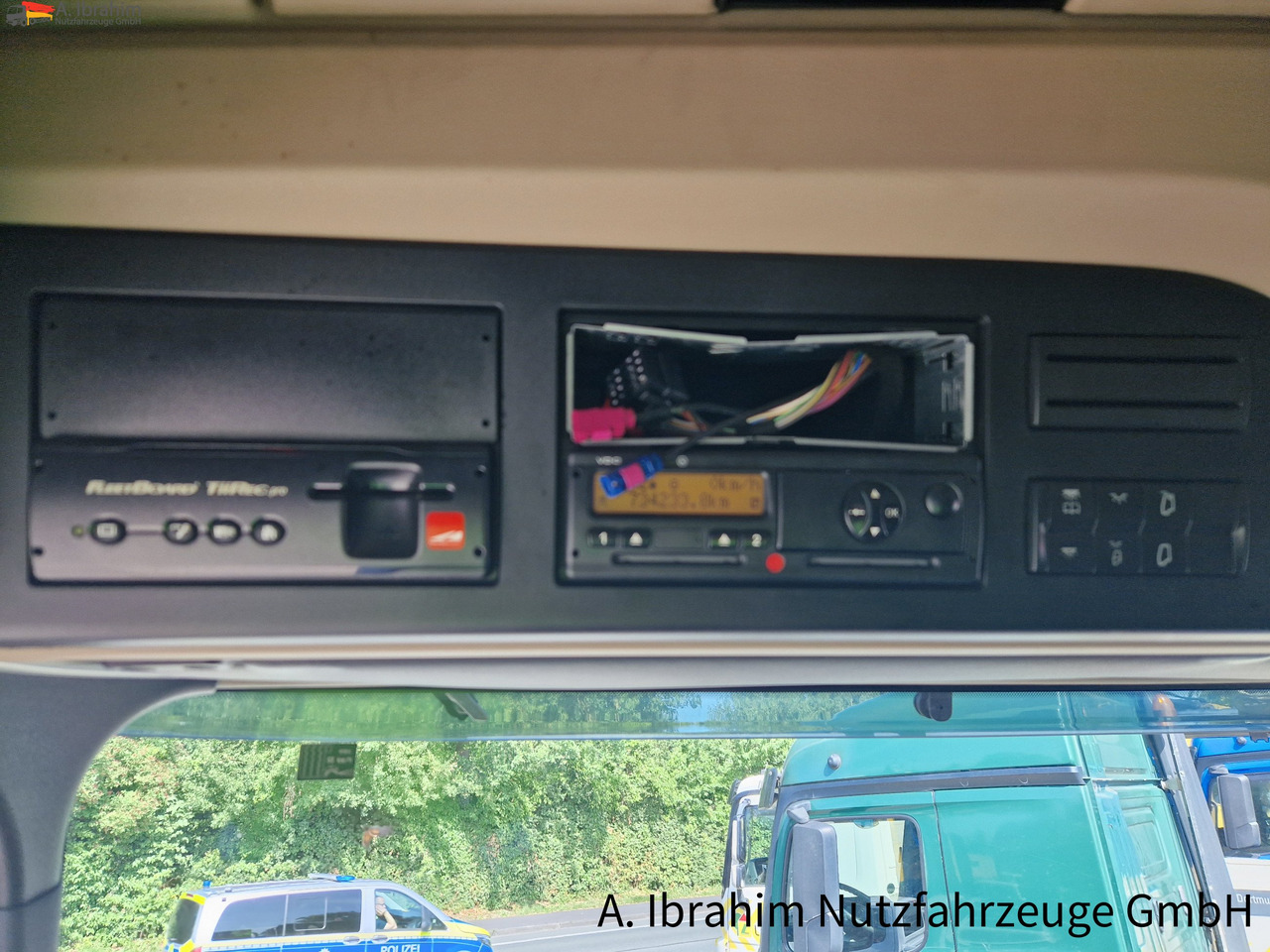 Mercedes-Benz 1845 Retarder, Klima, Navi Schneeketten, Euro 5 - Tracteur routier: photos 5 Mercedes-Benz 1845 Retarder, Klima, Navi Schneeketten, Euro 5 - Tracteur routier: photos 5