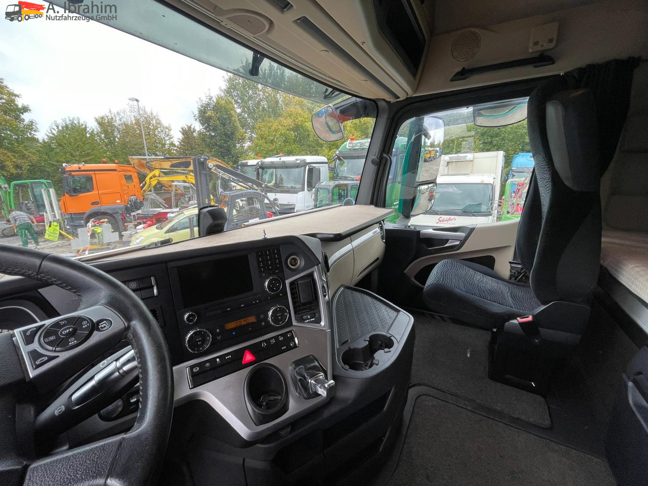 Mercedes-Benz Actros 1845 Kipphydraulik | Megaspace | Retarder | Kühlschrank | Klima - Tracteur routier: photos 3 Mercedes-Benz Actros 1845 Kipphydraulik | Megaspace | Retarder | Kühlschrank | Klima - Tracteur routier: photos 3