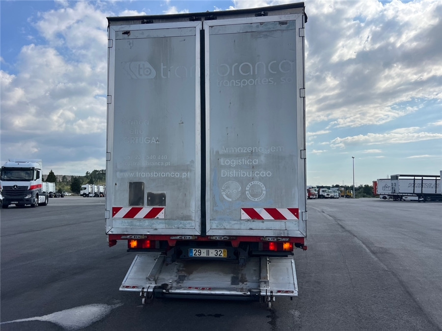 Iveco ML 120EP22 H ES - Camion à rideaux coulissants: photos 5 Iveco ML 120EP22 H ES - Camion à rideaux coulissants: photos 5