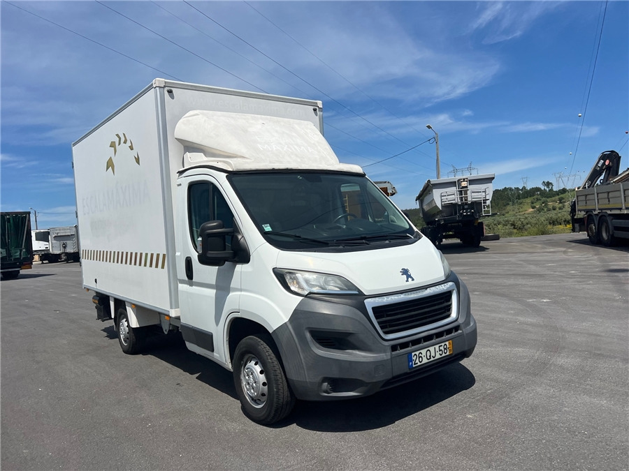 PEUGEOT BOXER - Fourgon grand volume: photos 3 PEUGEOT BOXER - Fourgon grand volume: photos 3