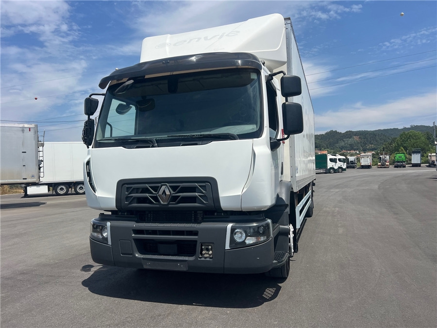 Renault D 19 - Camion isothermique: photos 2 Renault D 19 - Camion isothermique: photos 2