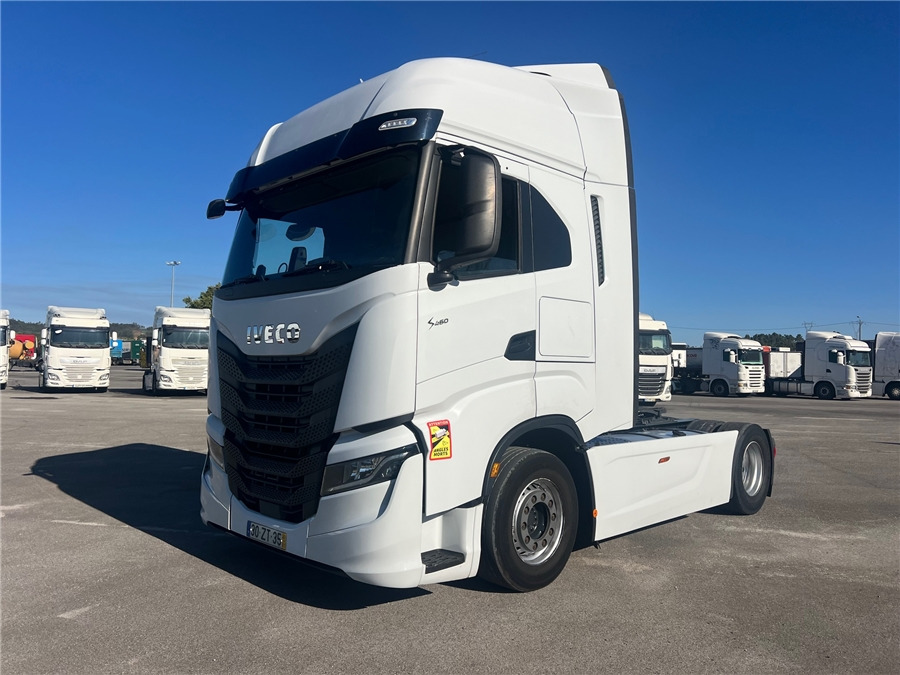 Iveco S-WAY 460 - Tracteur routier: photos 1 Iveco S-WAY 460 - Tracteur routier: photos 1