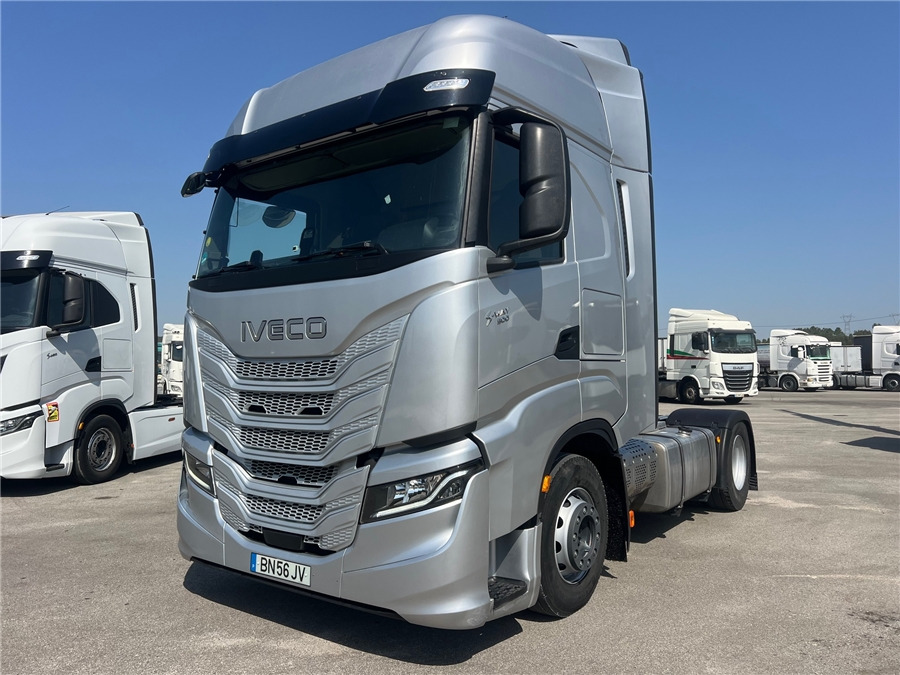 Iveco S-WAY 500 - Tracteur routier: photos 1 Iveco S-WAY 500 - Tracteur routier: photos 1