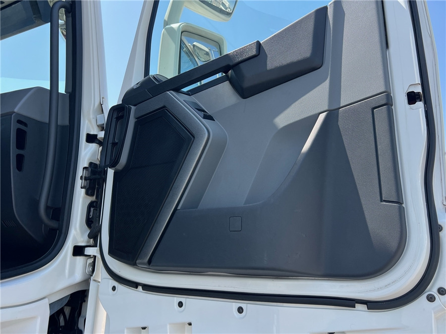 Tracteur routier Renault T480 / RETARDER: photos 12