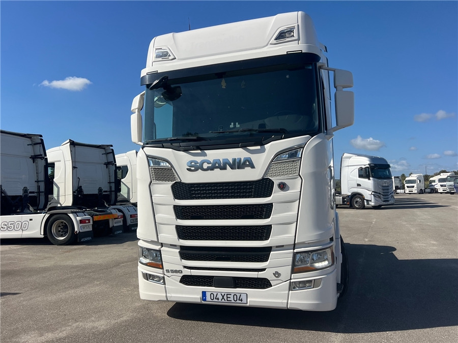 Scania S580 /V8 FULL AIR / RETARDER - Tracteur routier: photos 2 Scania S580 /V8 FULL AIR / RETARDER - Tracteur routier: photos 2