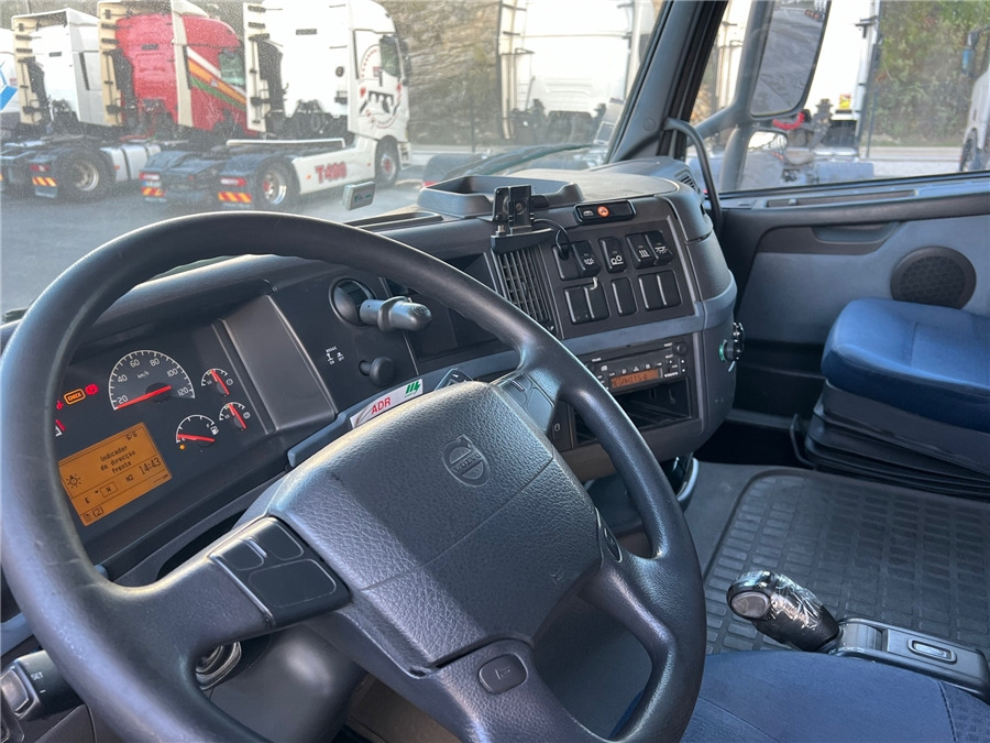 Tracteur routier Volvo FH: photos 9 Tracteur routier Volvo FH: photos 9