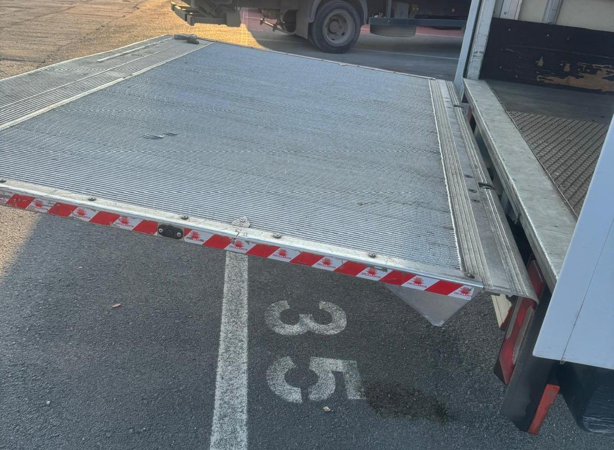 IVECO DAILY 35C14 - Fourgon grand volume: photos 5 IVECO DAILY 35C14 - Fourgon grand volume: photos 5