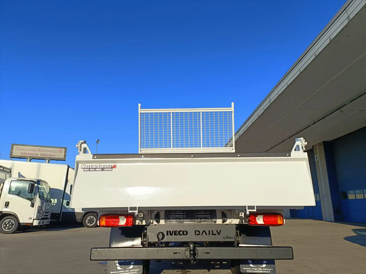 IVECO DAILY 35C16 CC 3.0 - Utilitaire benne: photos 5 IVECO DAILY 35C16 CC 3.0 - Utilitaire benne: photos 5