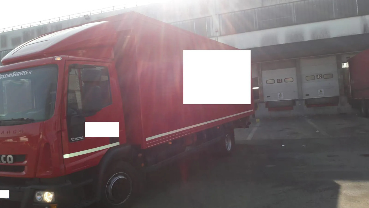 IVECO EUROCARGO 120E18 - Camion fourgon: photos 3 IVECO EUROCARGO 120E18 - Camion fourgon: photos 3