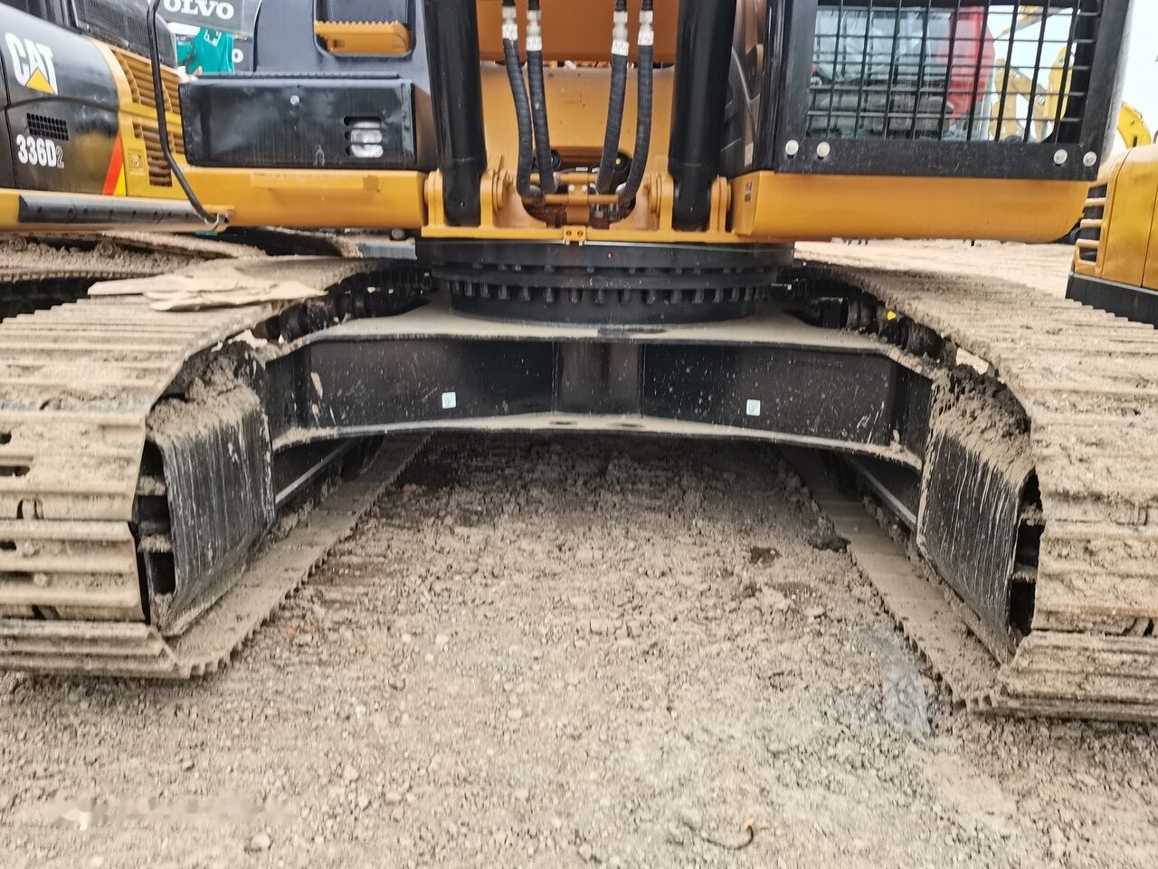 Caterpillar 330D - Pelle sur chenille: photos 3 Caterpillar 330D - Pelle sur chenille: photos 3