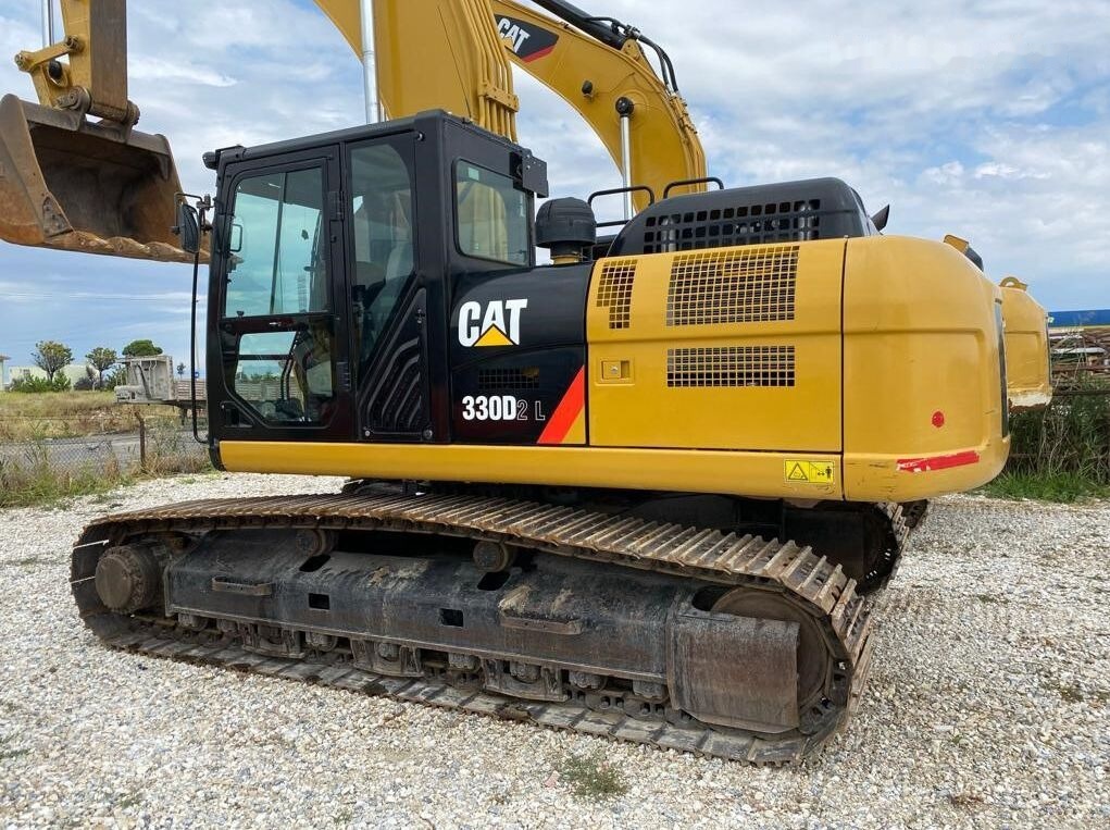 Caterpillar 330D2L - Pelle sur chenille: photos 2 Caterpillar 330D2L - Pelle sur chenille: photos 2