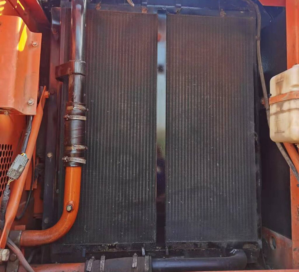 Doosan DH220LC-7 - Pelle sur chenille: photos 1 Doosan DH220LC-7 - Pelle sur chenille: photos 1