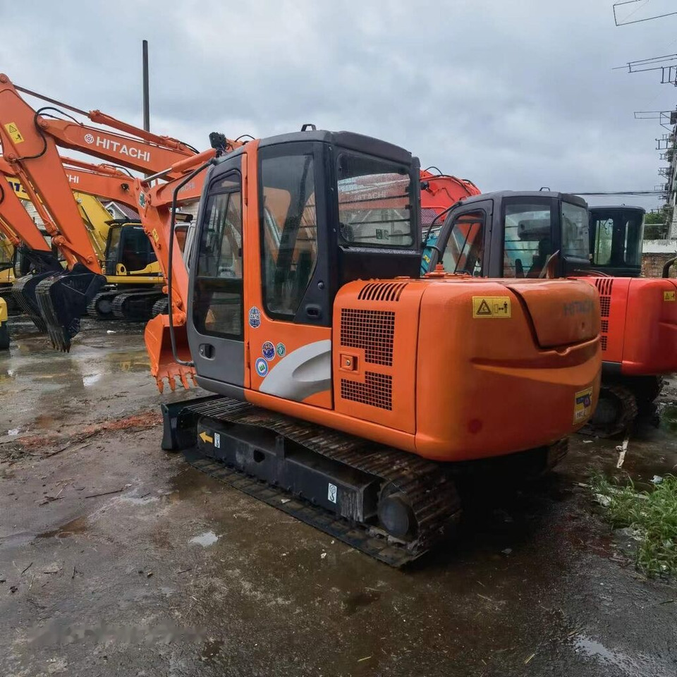 Hitachi ZX60 - Pelle sur chenille: photos 2 Hitachi ZX60 - Pelle sur chenille: photos 2