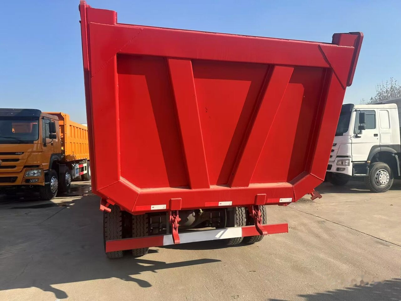 Howo NX series - Camion benne: photos 2 Howo NX series - Camion benne: photos 2