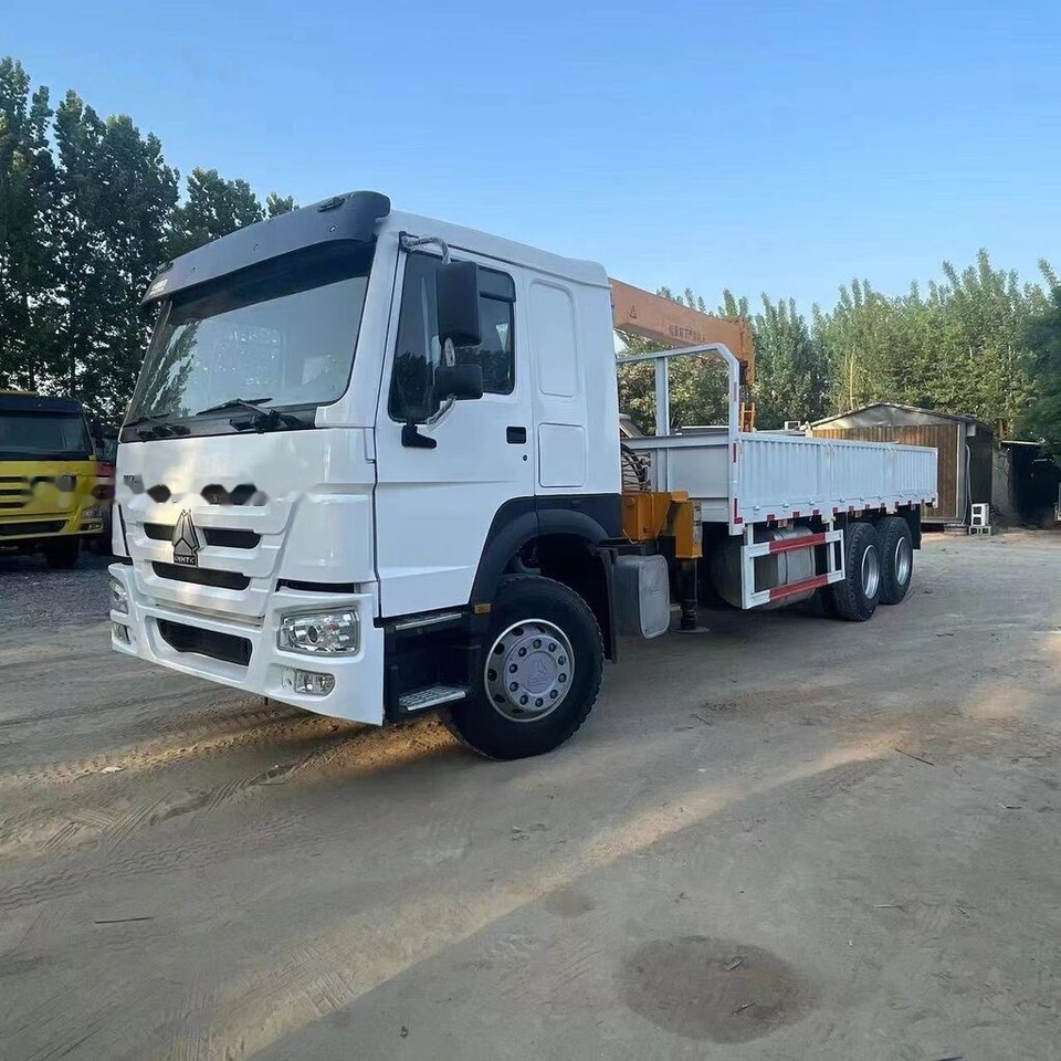 Howo crane 371 6tons - Camion benne, Camion grue: photos 2 Howo crane 371 6tons - Camion benne, Camion grue: photos 2