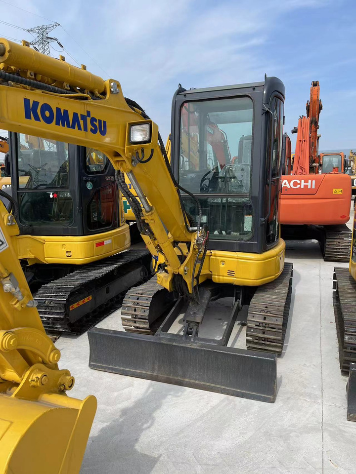 KOMATSU PC30MR-3 - Mini pelle: photos 2 KOMATSU PC30MR-3 - Mini pelle: photos 2