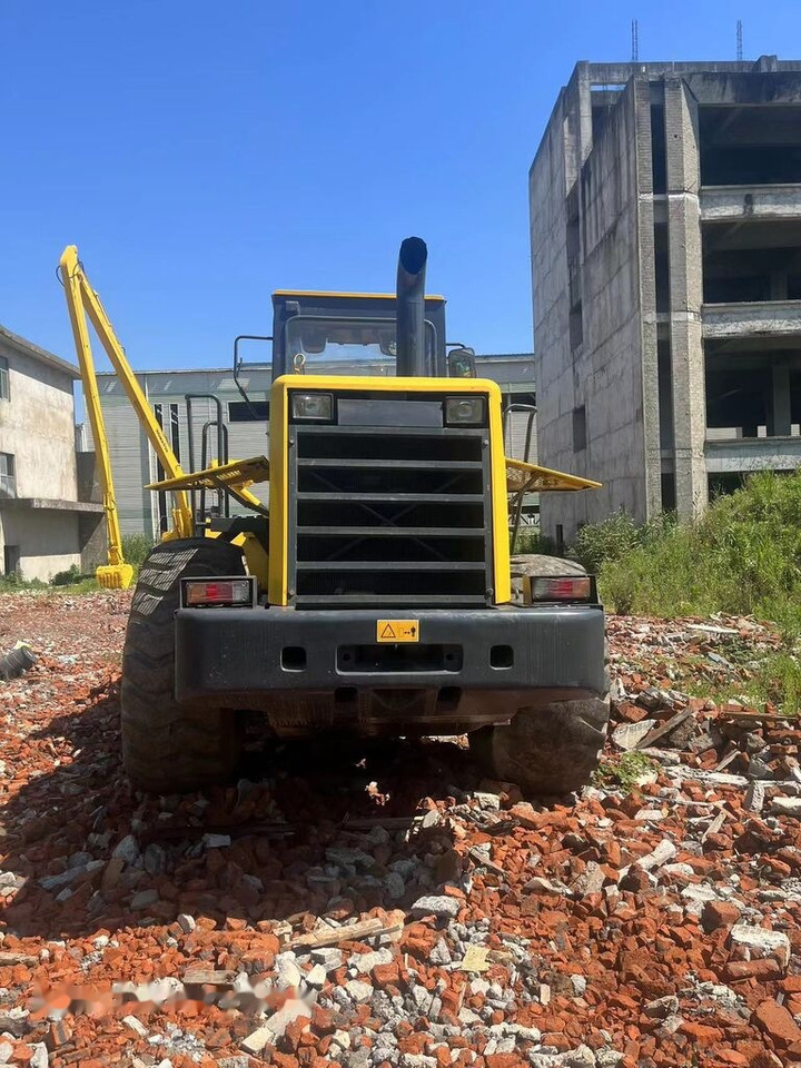 Komatsu WA380 - Chargeuse sur pneus: photos 2 Komatsu WA380 - Chargeuse sur pneus: photos 2