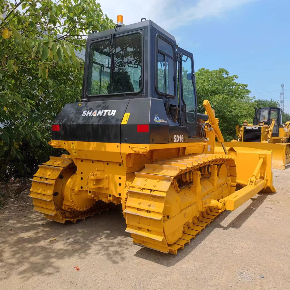 Shantui SD16 - Bulldozer: photos 4 Shantui SD16 - Bulldozer: photos 4