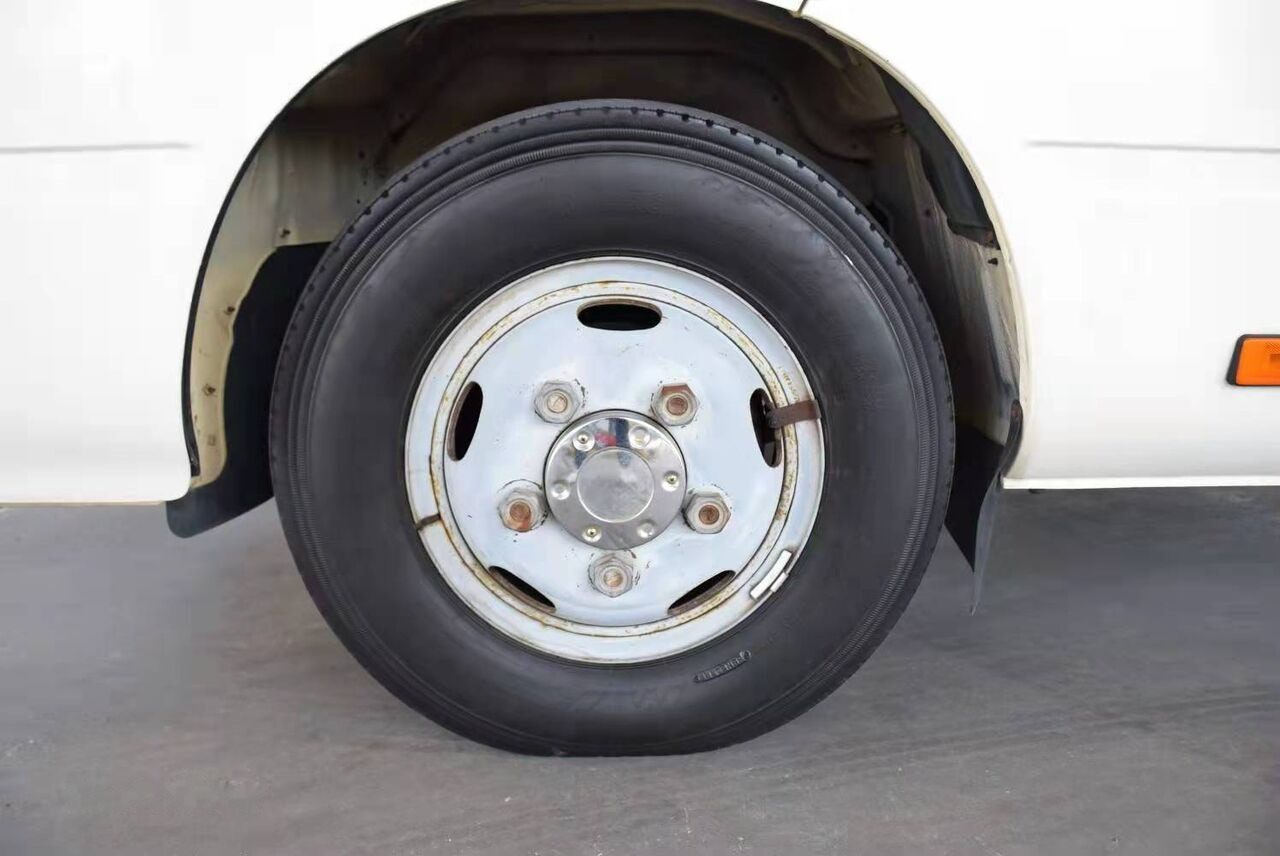 Toyota Coaster - Bus urbain: photos 1 Toyota Coaster - Bus urbain: photos 1