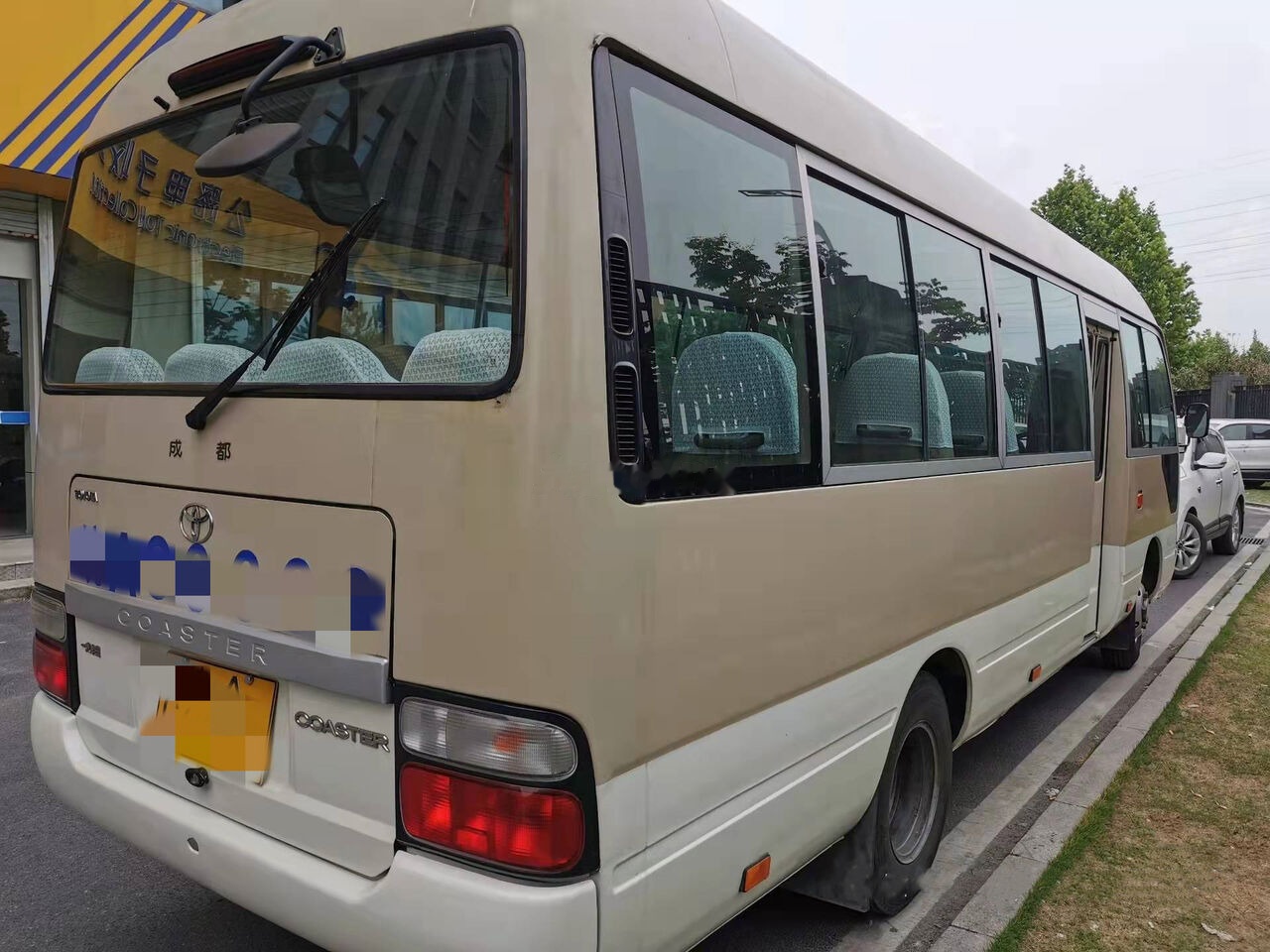 Toyota Coaster - Bus urbain: photos 4 Toyota Coaster - Bus urbain: photos 4
