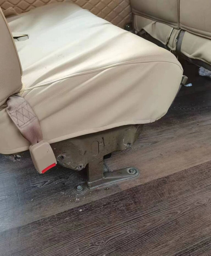 Toyota Coaster - Bus urbain: photos 3 Toyota Coaster - Bus urbain: photos 3