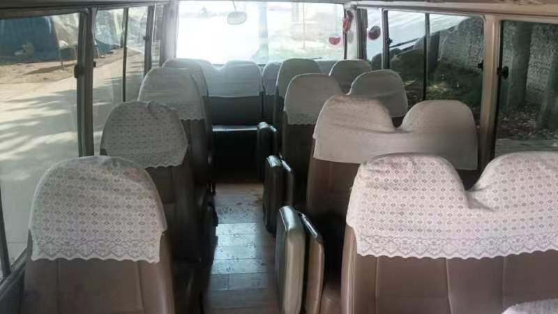 Toyota Coaster - Bus urbain: photos 4 Toyota Coaster - Bus urbain: photos 4