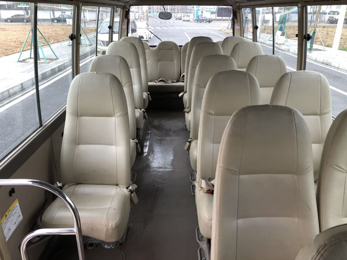 Toyota Coaster - Bus urbain: photos 1 Toyota Coaster - Bus urbain: photos 1