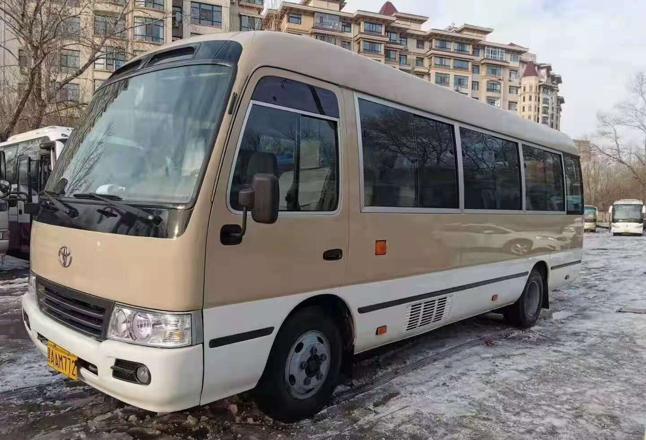 Toyota Coaster - Bus interurbain: photos 2 Toyota Coaster - Bus interurbain: photos 2