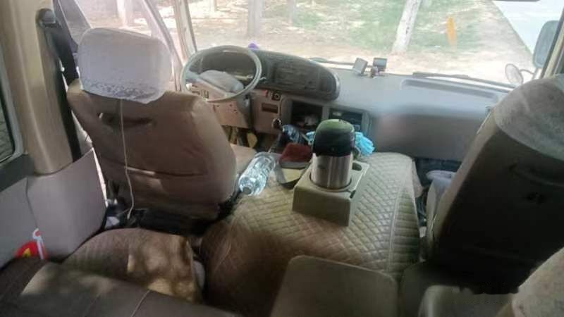 Toyota Coaster - Bus urbain: photos 5 Toyota Coaster - Bus urbain: photos 5