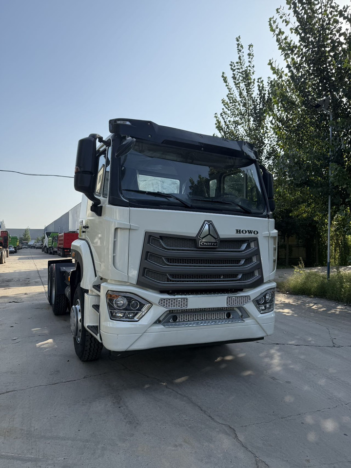 HOWO 6x4 - Tracteur routier: photos 2 HOWO 6x4 - Tracteur routier: photos 2