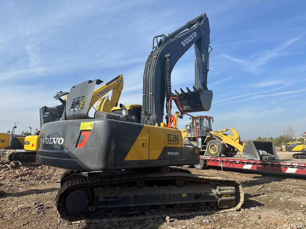 Volvo EC290 - Pelle sur chenille: photos 1 Volvo EC290 - Pelle sur chenille: photos 1