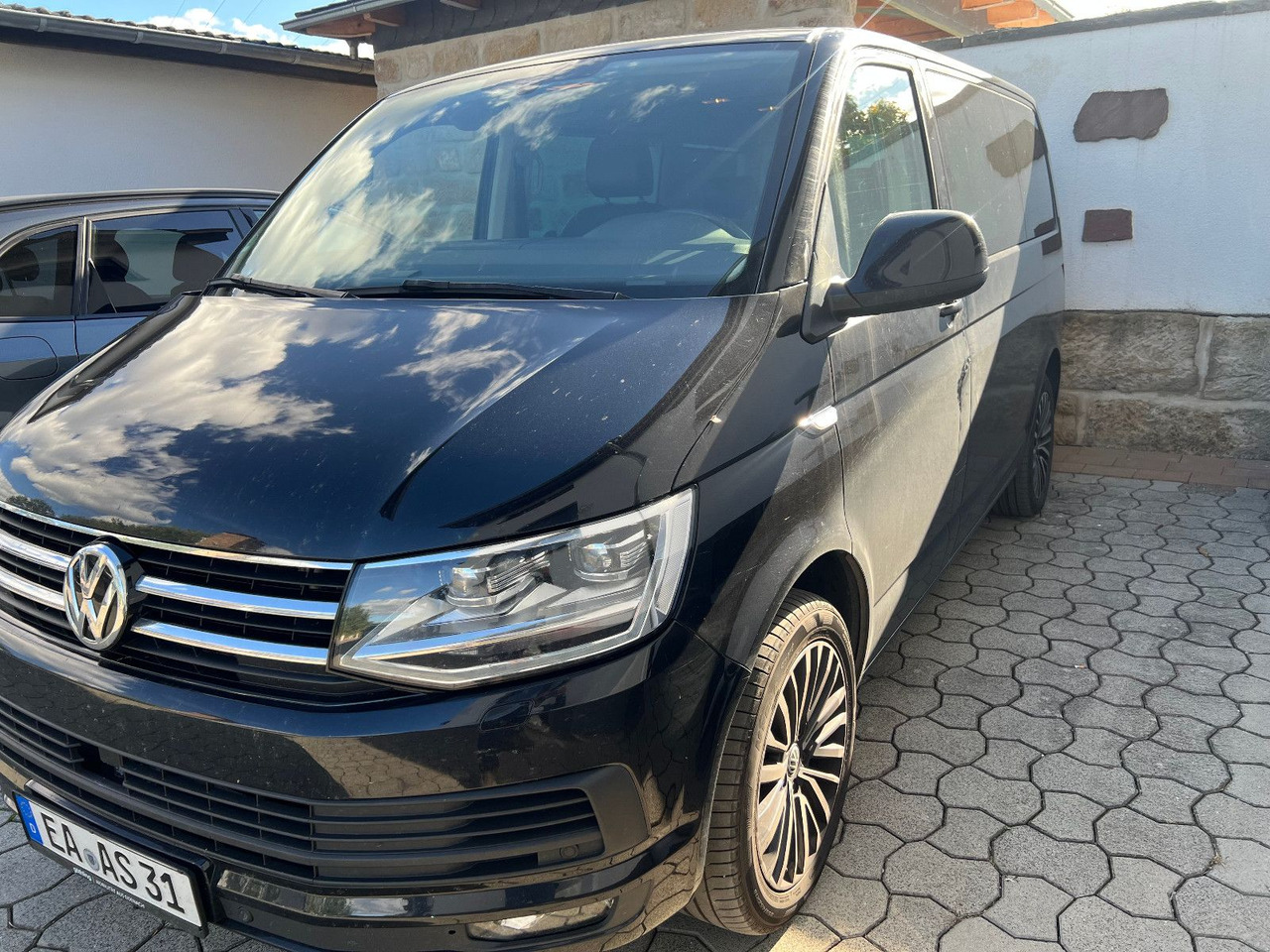 Volkswagen T6 Multivan - Transport de personnes: photos 4 Volkswagen T6 Multivan - Transport de personnes: photos 4