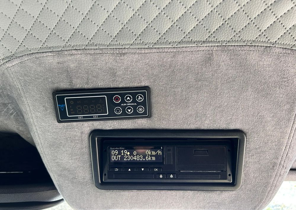 Minibus, Transport de personnes Mercedes-Benz Sprinter 517: photos 15
