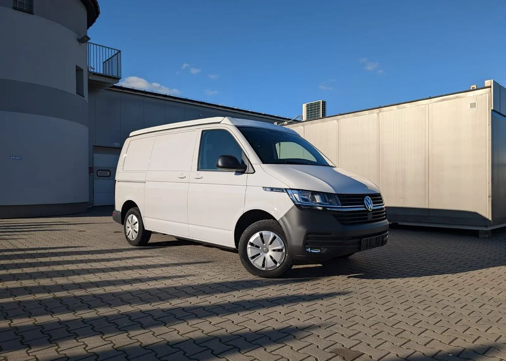 Volkswagen Transporter - Voiture: photos 2 Volkswagen Transporter - Voiture: photos 2
