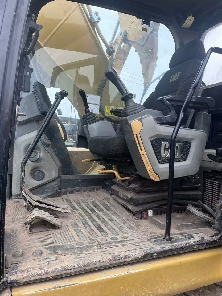 CATERPILLAR 320GC CAT 2021 - Pelle sur chenille: photos 3 CATERPILLAR 320GC CAT 2021 - Pelle sur chenille: photos 3