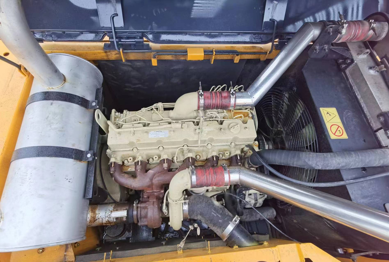 HYUNDAI 305LC-9T - Pelle sur chenille: photos 5 HYUNDAI 305LC-9T - Pelle sur chenille: photos 5