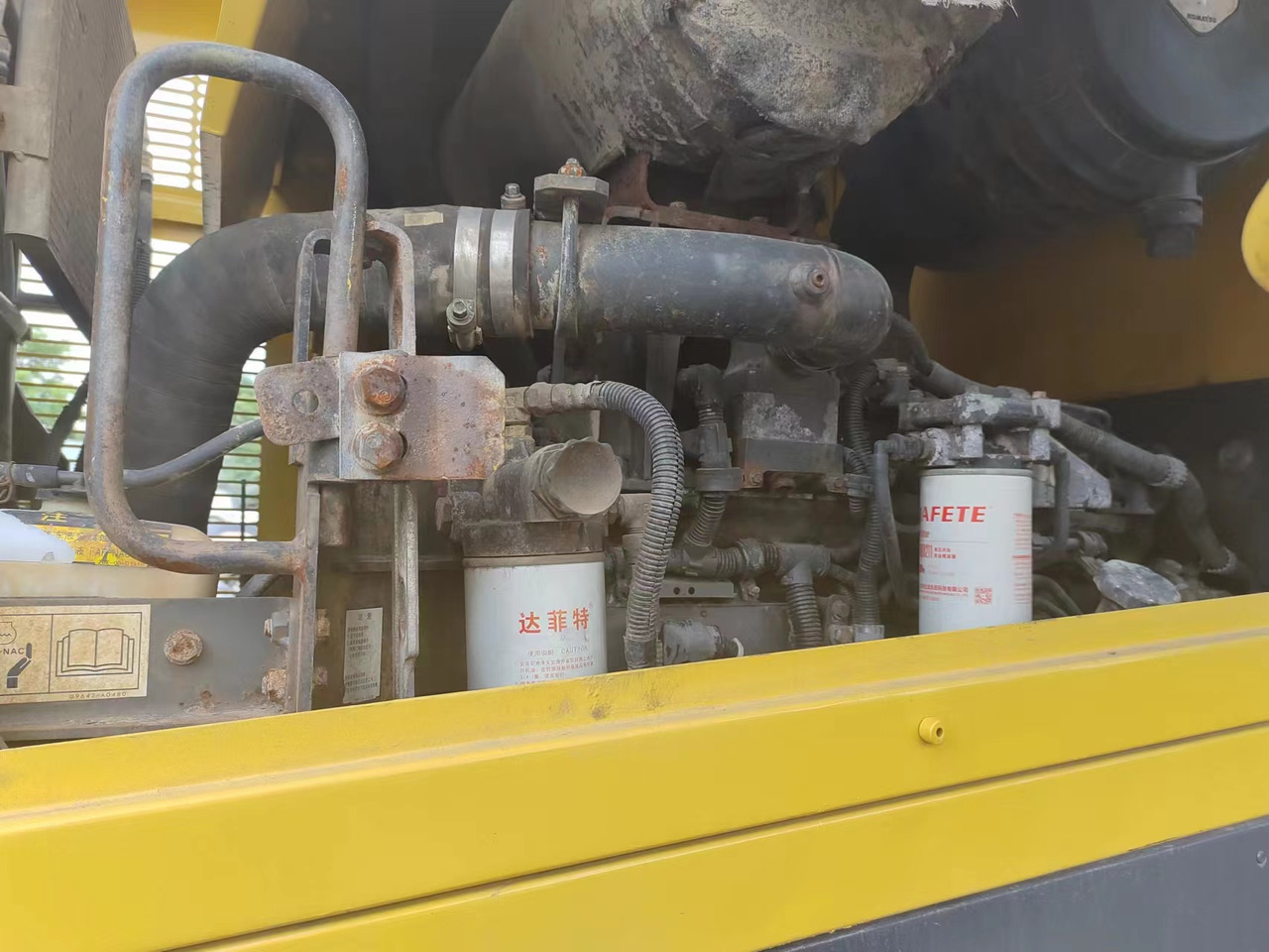 KOMATSU WA380-6 - Chargeuse sur pneus: photos 5 KOMATSU WA380-6 - Chargeuse sur pneus: photos 5