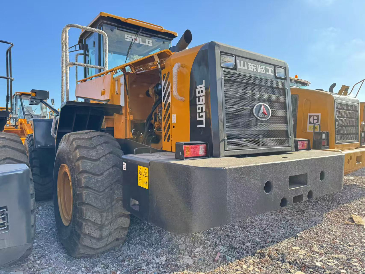 SDLG LG968L - Chargeuse sur pneus: photos 5 SDLG LG968L - Chargeuse sur pneus: photos 5